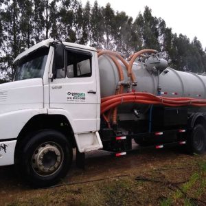 caminhão de transporte de resíduos